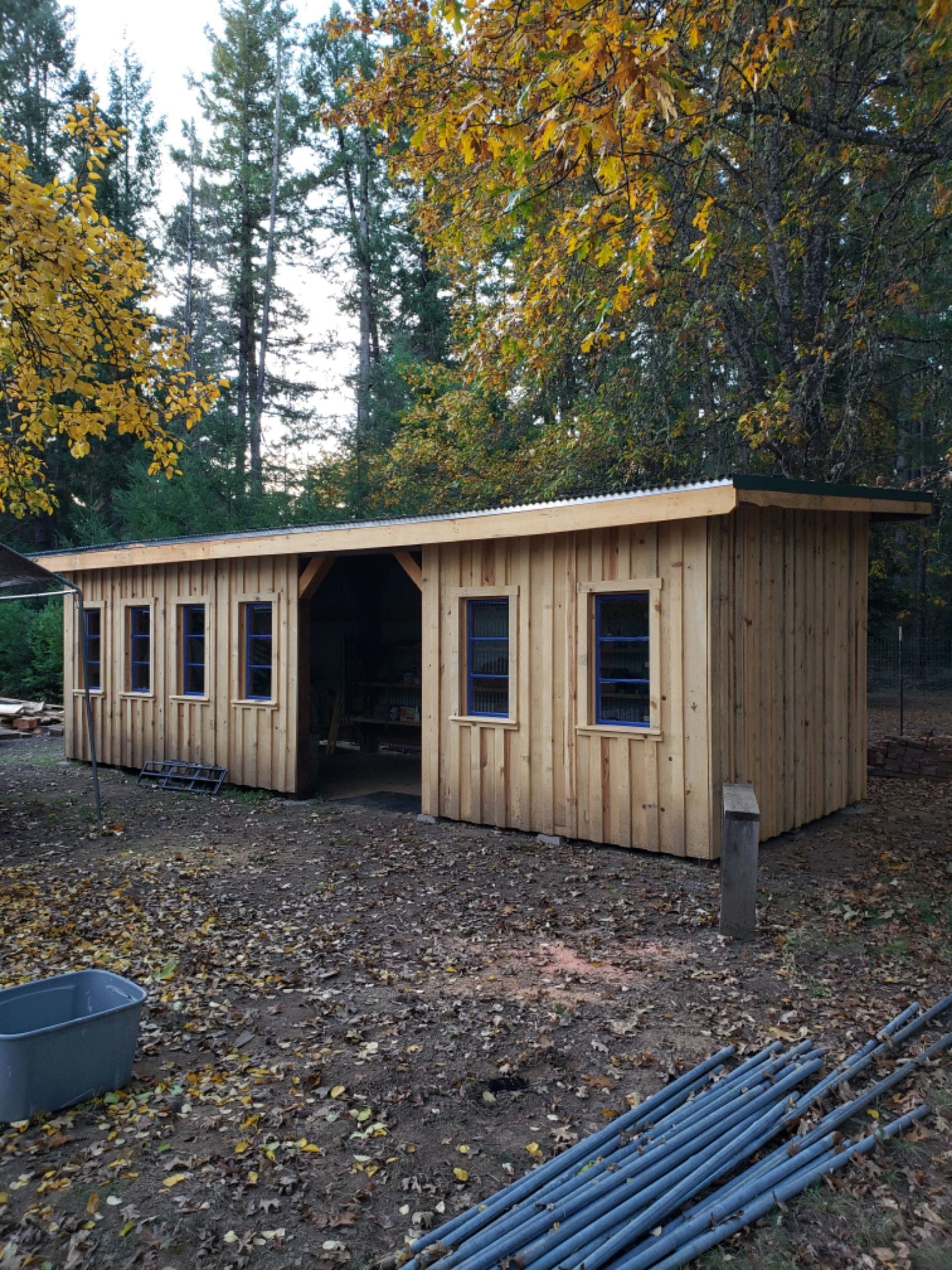 Vertical view of structural framing by RLS Custom Carpentry in Mendocino County, CA